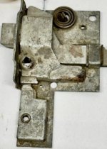 35 36 pass oor latch 2.jpg
