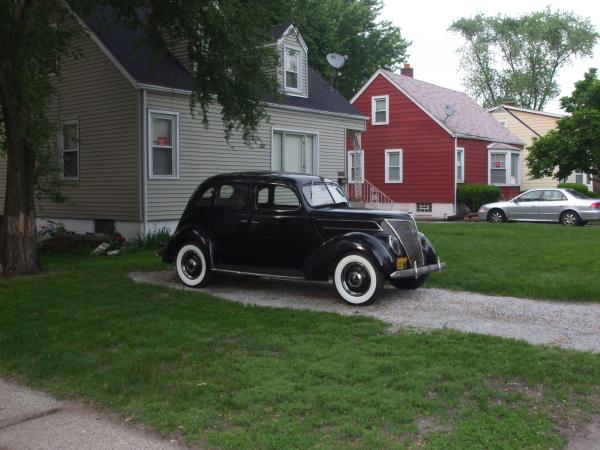 1937 Ford