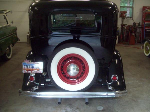 '32 sedan 001