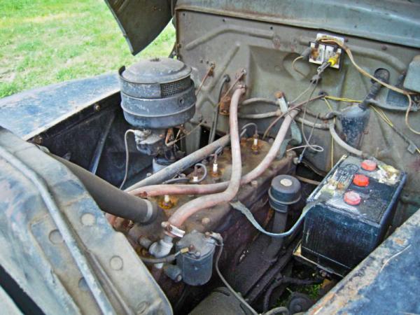 Inline 6 engine bay