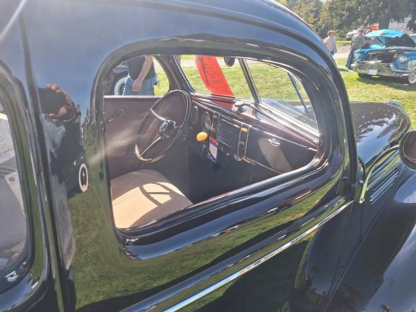 Interior Right